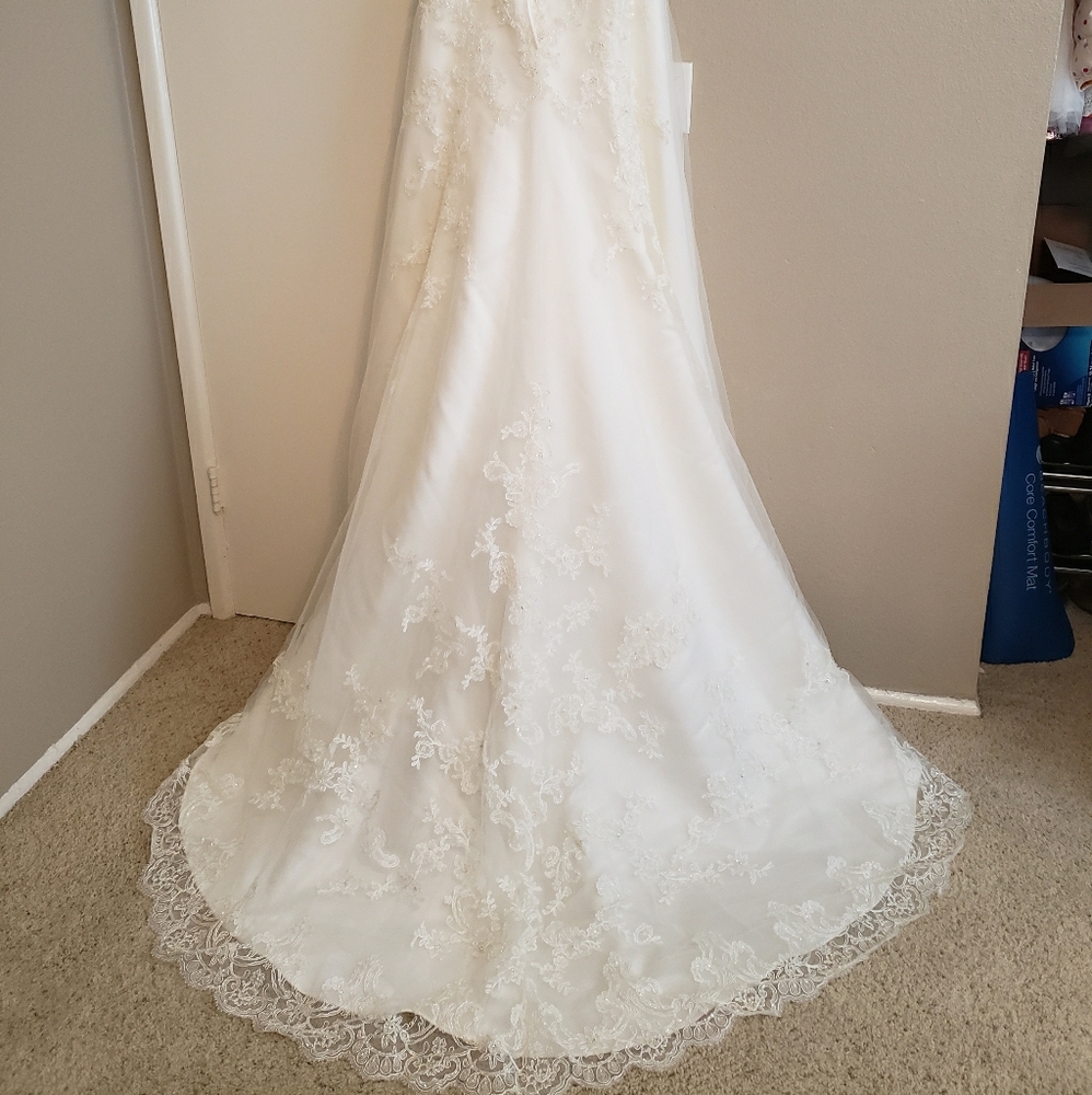 Casablanca Wedding Dress